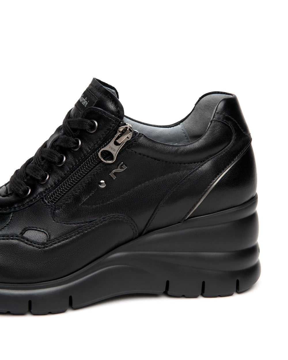 NEROGIARDINI Sneakers NeroGiardini donna  I617400D nere<BR/> I617400D 100 NAPPA PANDORA NERO 