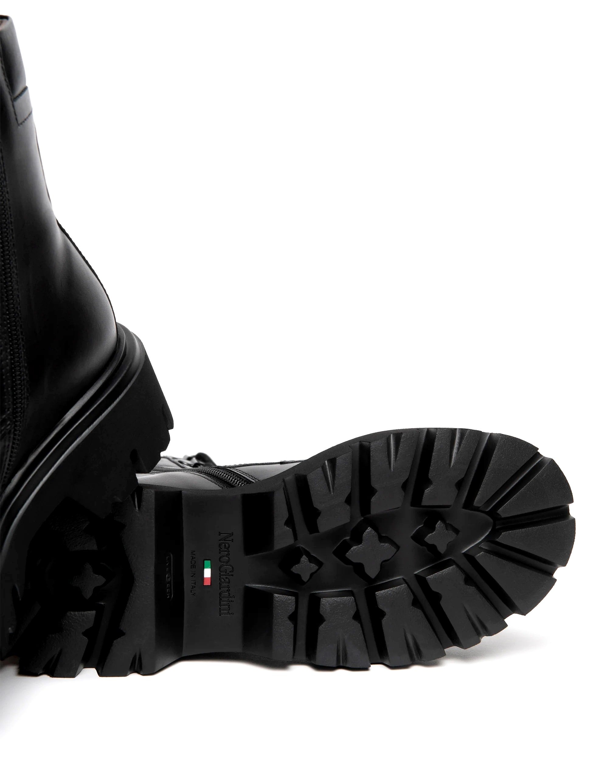 NEROGIARDINI anfibi nerogiardini donna I618063D100 I618063D 100 GUANTO NERO 