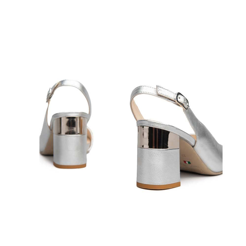 NEROGIARDINI Sandali NeroGiardini donna E012862DE argento<BR/> E012862DE 700 LAMINATO ARGENTO 