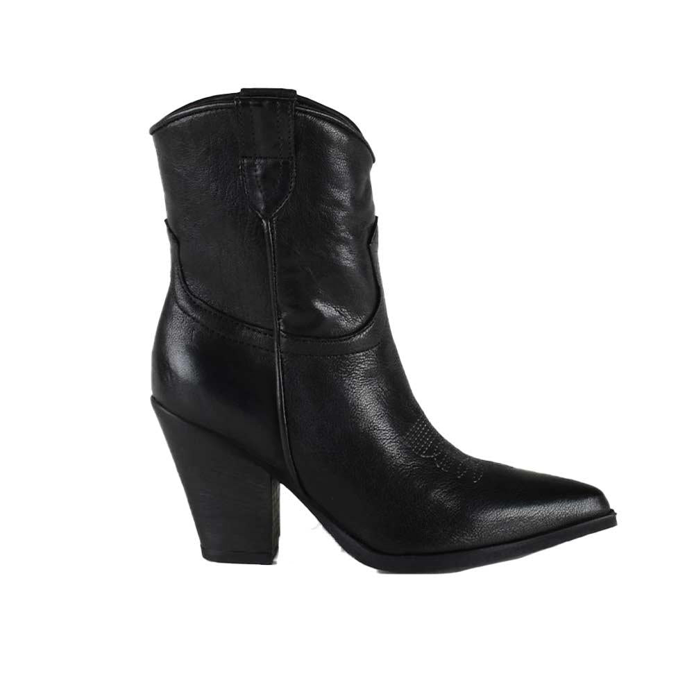 ZOE Camperos Zoe donna Adel02 neri<BR/> ADEL02 WASH NERO 