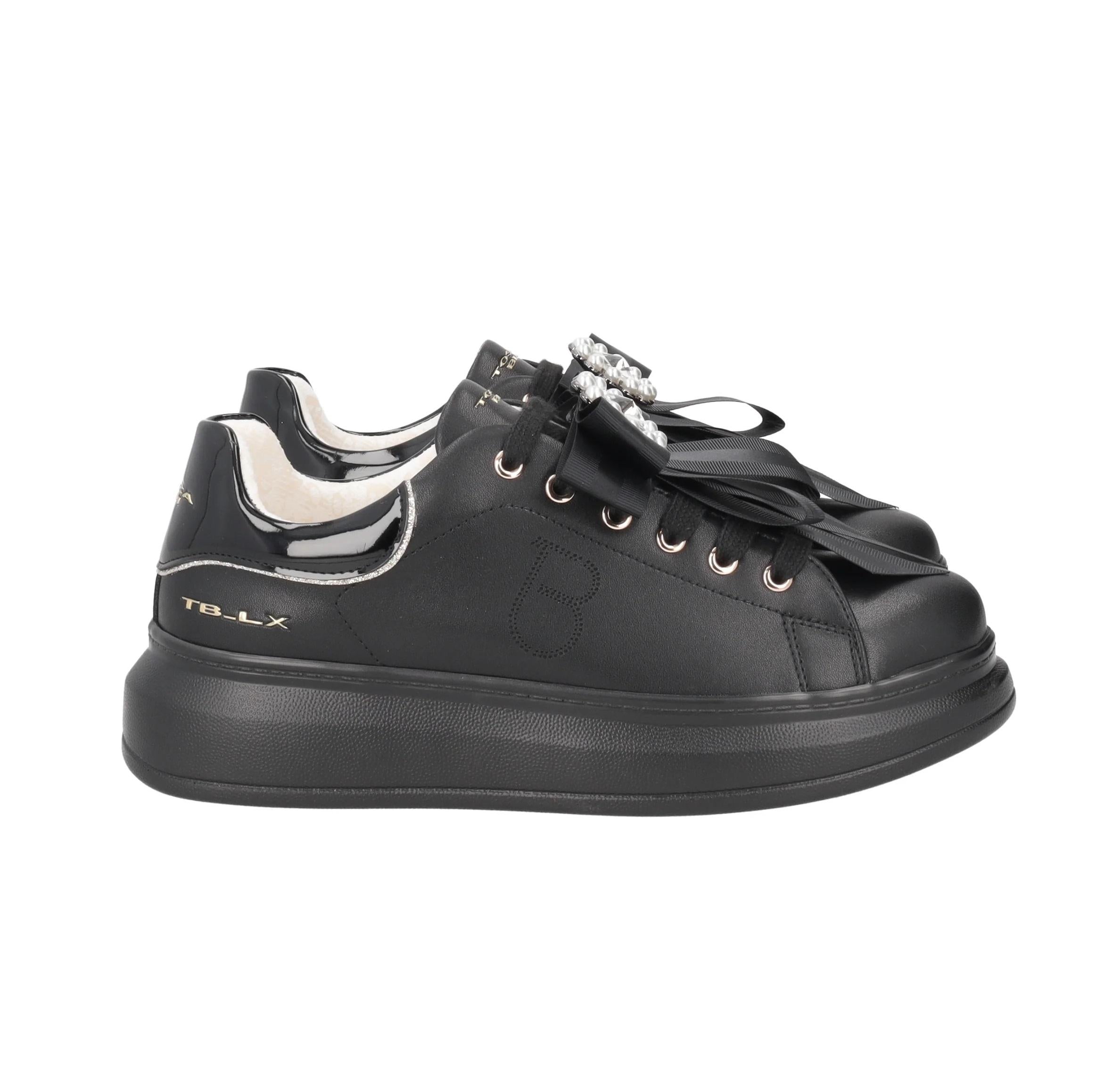 TOSCA BLU Sneakers tosca blu donna chic sf2501 nere fiocco a25 SF2501S006 99B FIOCCO NERO/BIANCO 