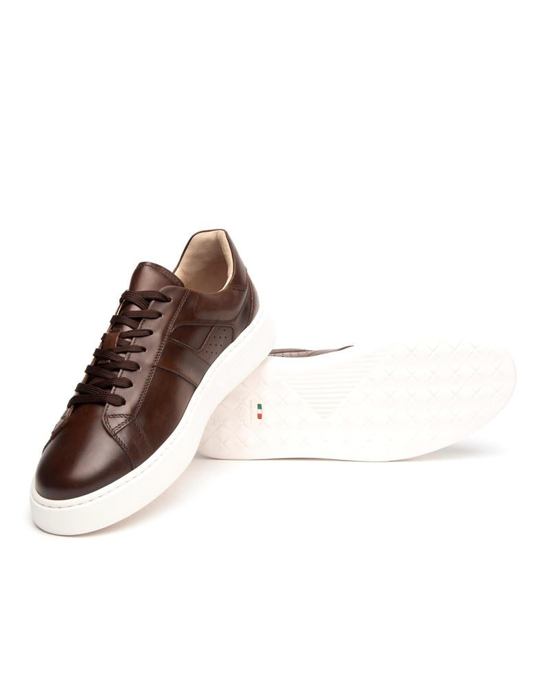 NEROGIARDINI Sneakers nerogiardini uomo e500700u pelle beige scuro p25 E500700U 412 DELAVATO BEIGE 