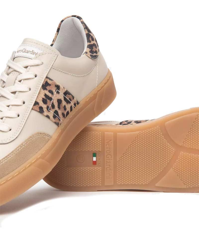 NEROGIARDINI Sneakers NeroGiardini donna E513007D nude E513007D 421 VELOUR NUDO 